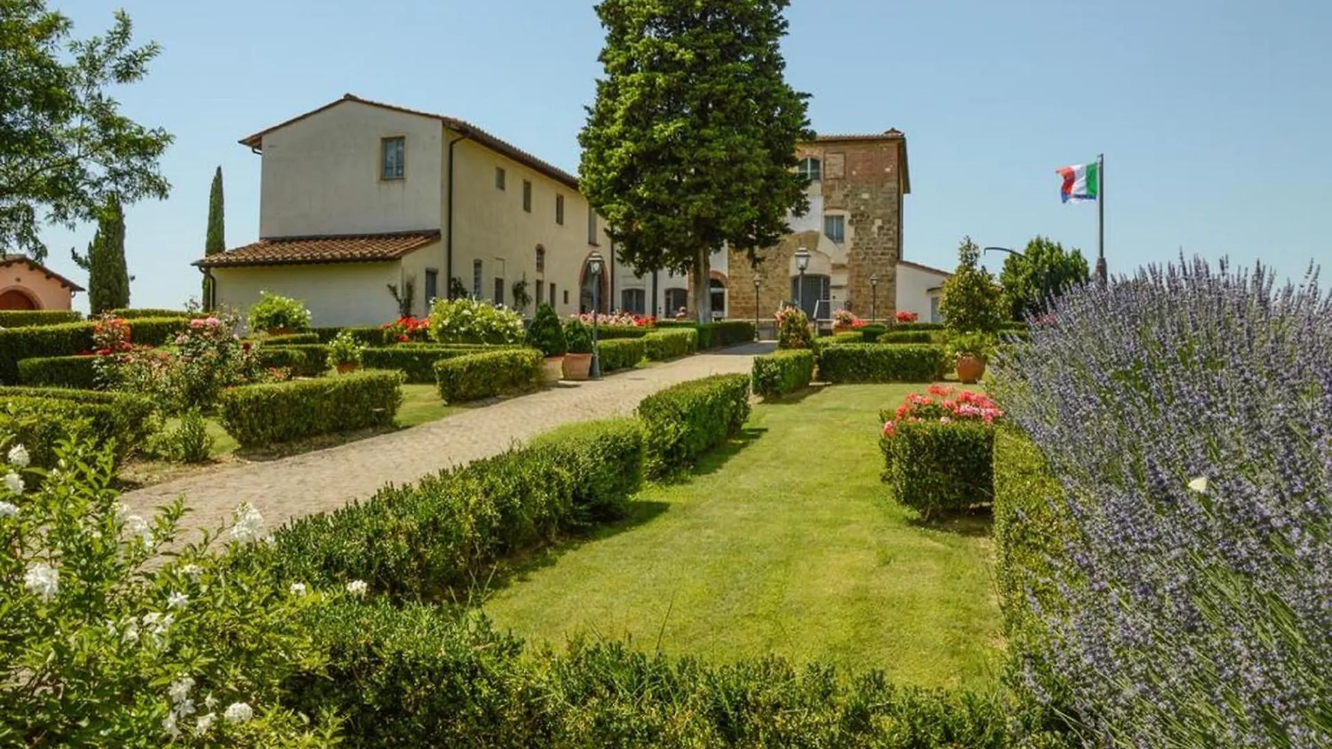 Castello Di Fulignano Deluxe Berizio Apartment San Gimignano Italy